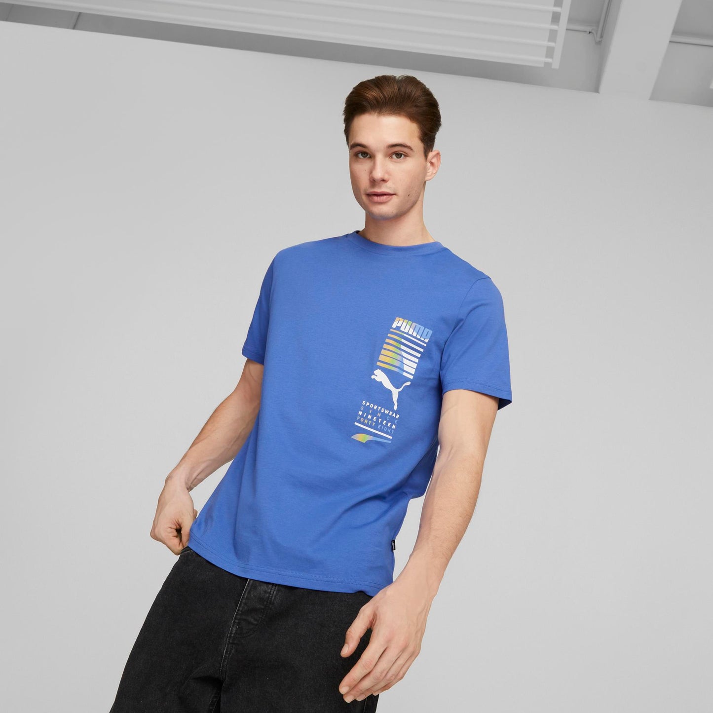 GRAPHICS MULTICOLOR TEE (Royal Sapphire)