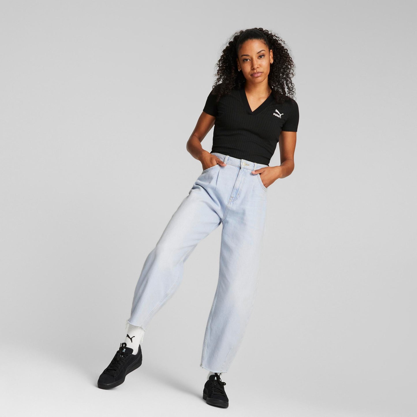 CLASSICS RIBBED V-NECK TEE (PUMA Black)