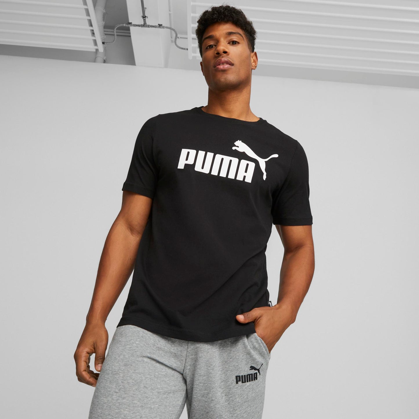 ESS LOGO TEE (PUMA Black)