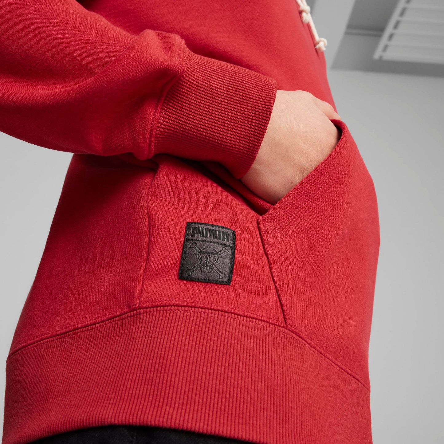 PUMA X ONE PIECE HOODIE (Club Red)